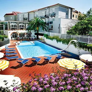 Hotel Riviera, Spotorno